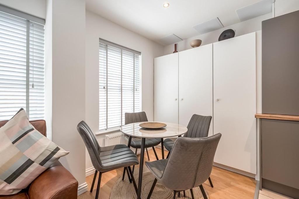 Central Belfast Apartments Chill R&R エクステリア 写真