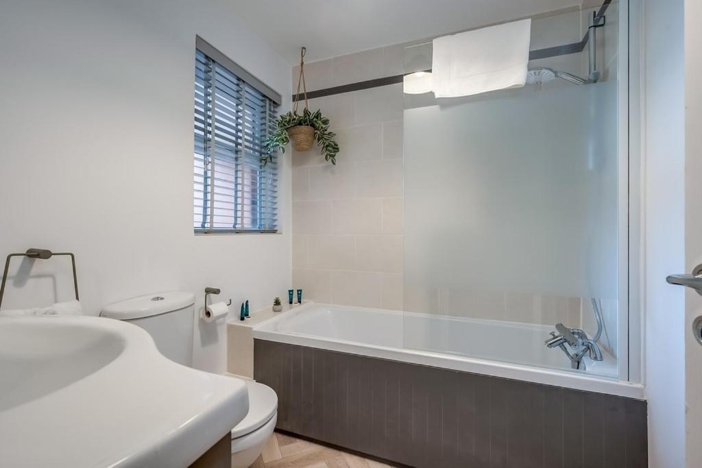 Central Belfast Apartments Chill R&R エクステリア 写真